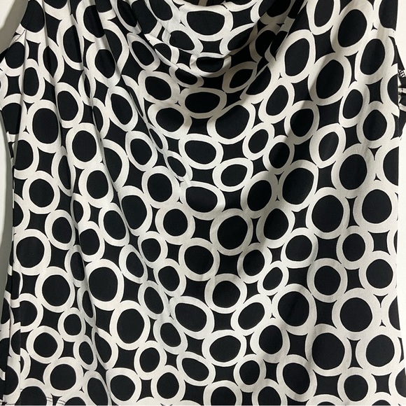 Calvin Klein NWT’s Sleeveless Draped Neckline Black White Polka Dot Blouse Sz M - Picture 8 of 15